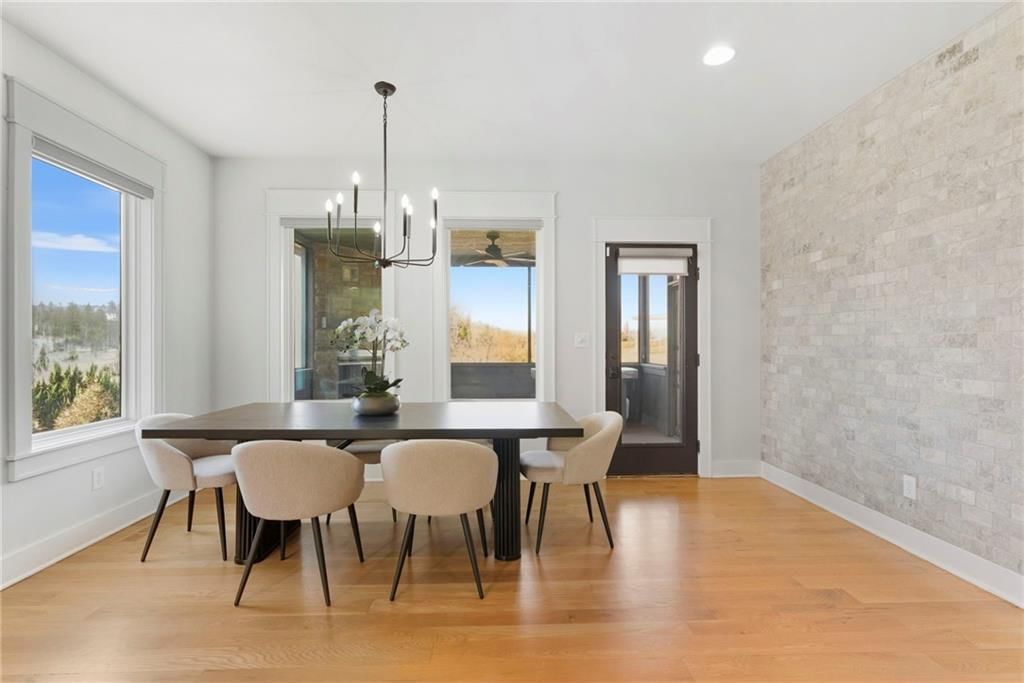 10516 N Hedges Avenue — photo 26