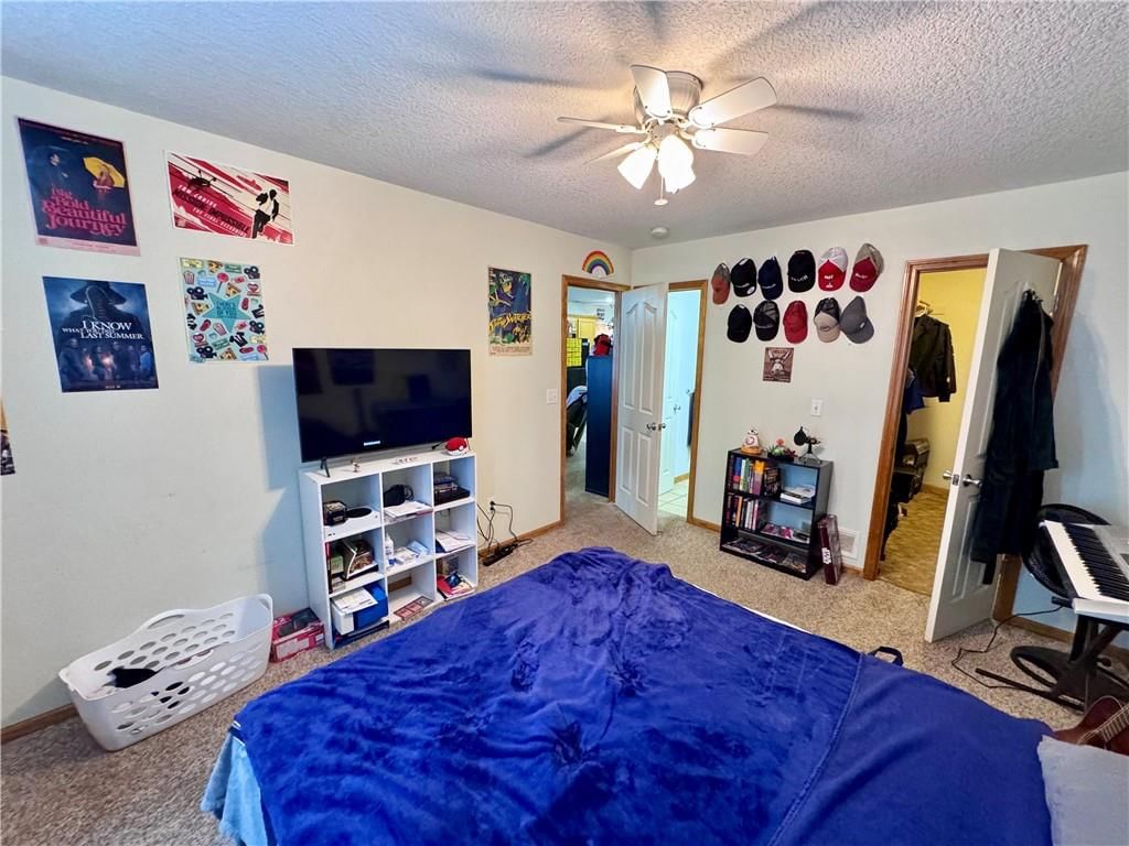 206 N Elm Street — photo 22