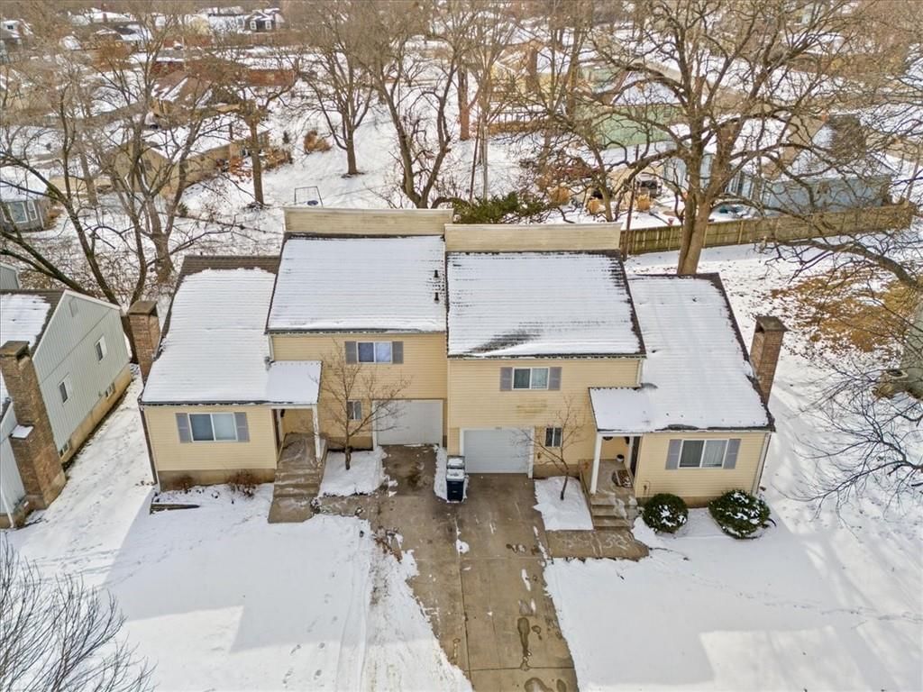 E 97th Street, Kansas City, MO