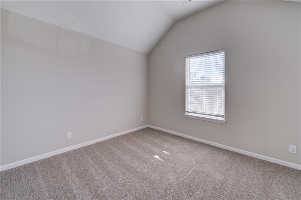 1001 SE Forest Ridge Court — photo 23