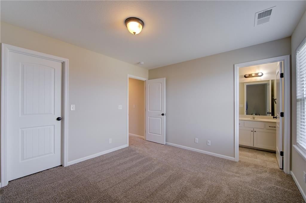1001 SE Forest Ridge Court — photo 31
