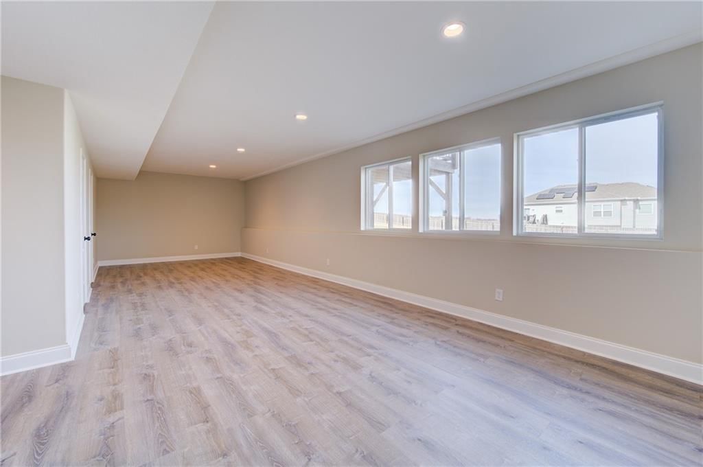 1001 SE Forest Ridge Court — photo 34