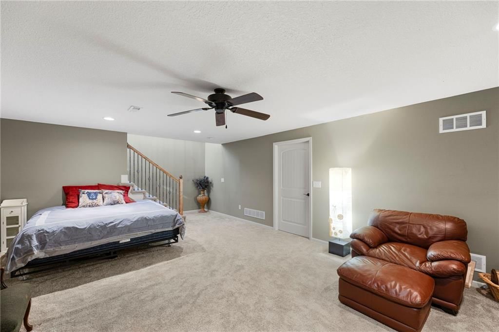 1362 Brompton Lane — photo 26