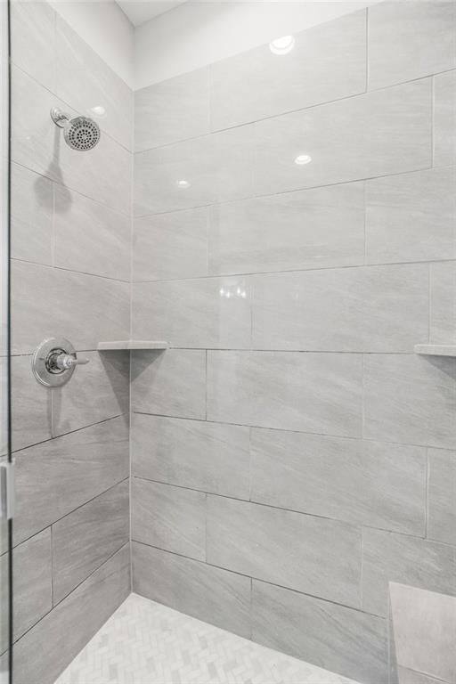 9831 Promenade Drive — photo 20