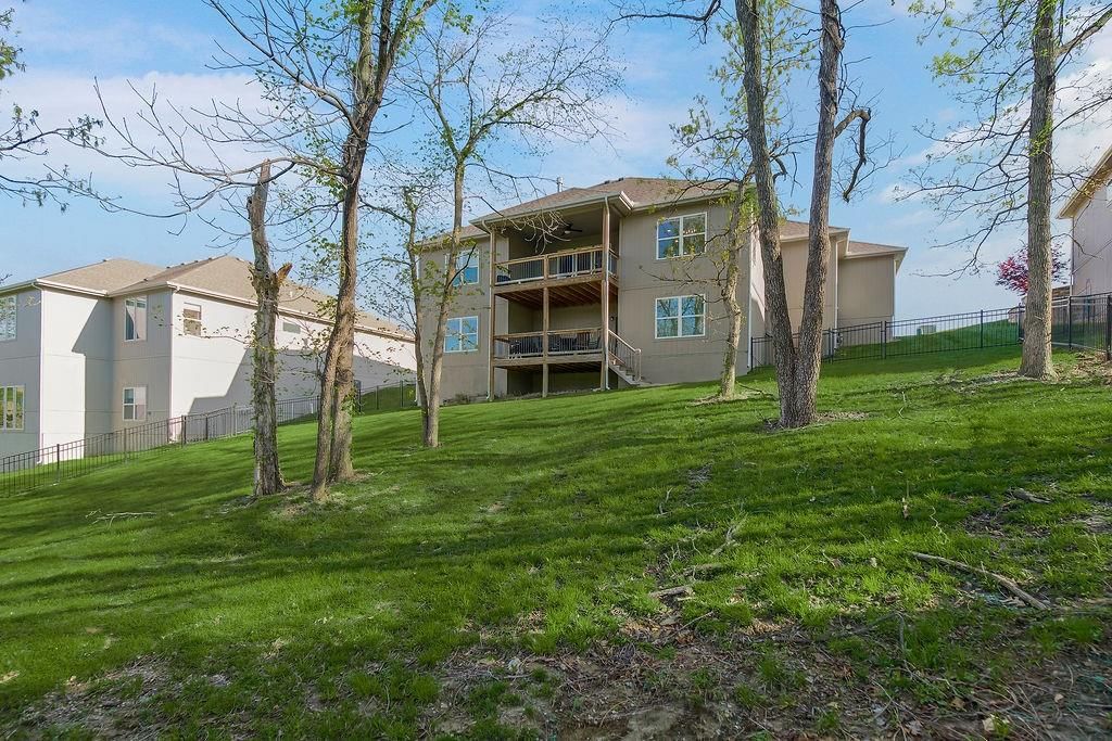 9831 Promenade Drive — photo 34