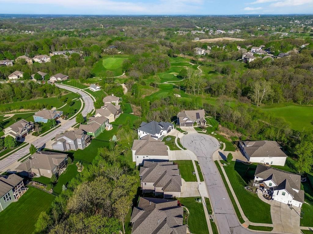 9831 Promenade Drive — photo 40
