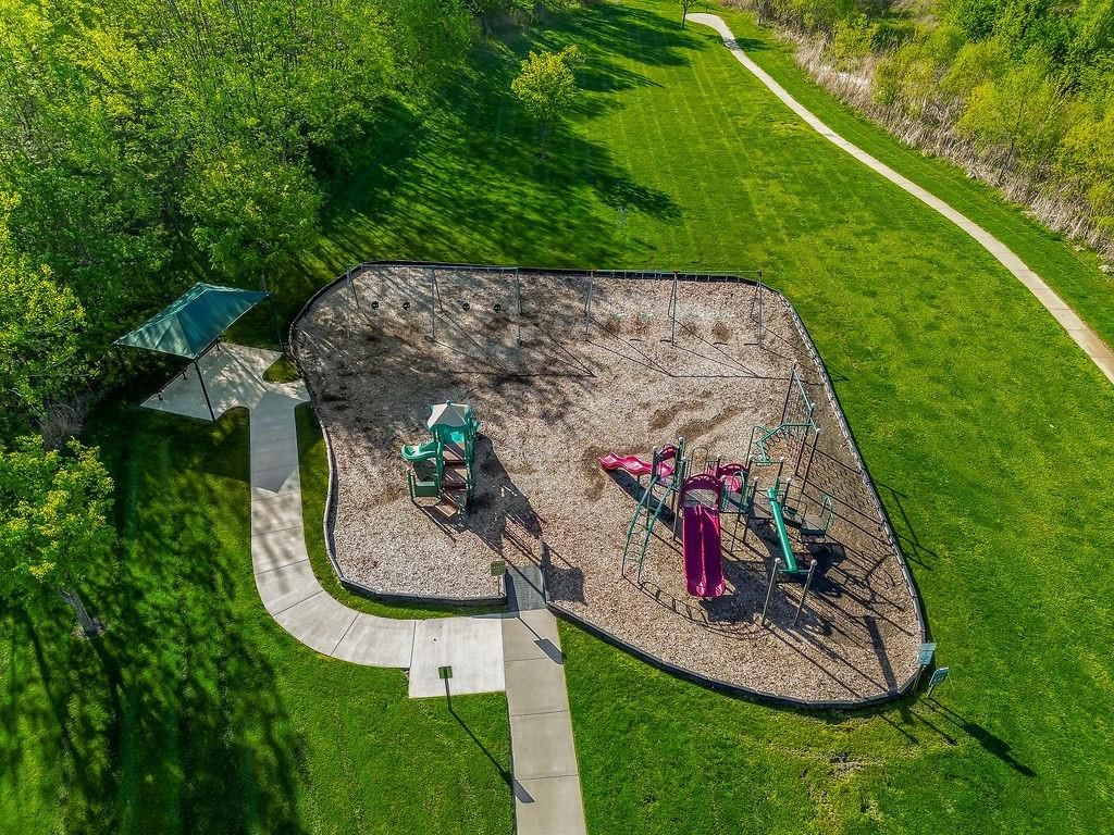 9831 Promenade Drive — photo 43