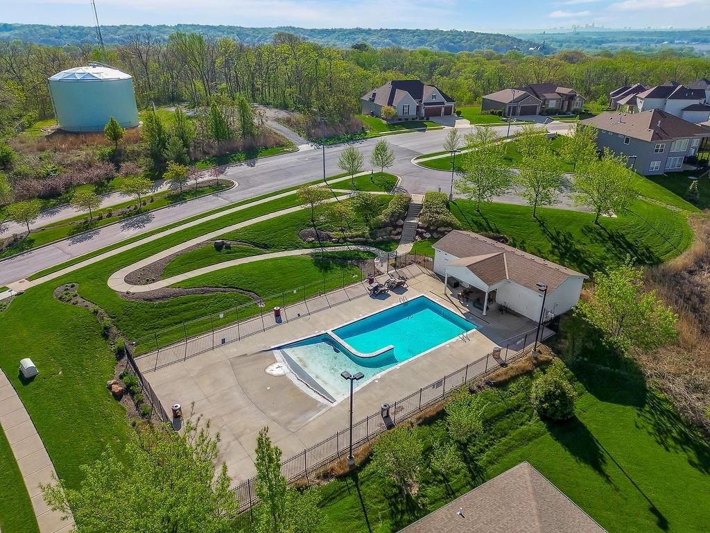 9831 Promenade Drive — photo 44