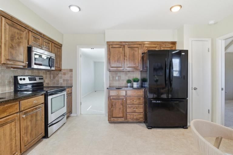 10007 MONROVIA Street — photo 9