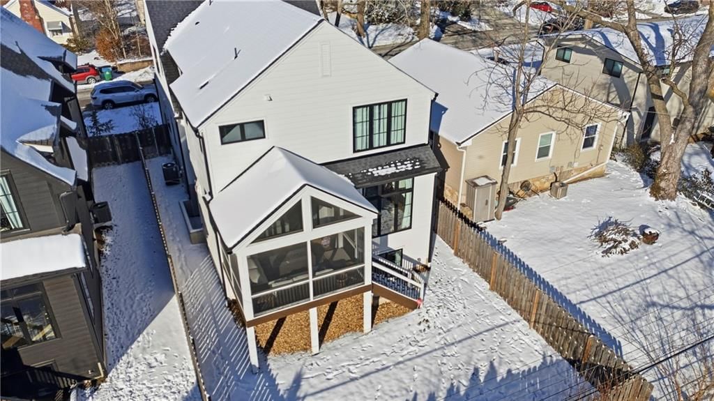 2207 W 48th Street — photo 37