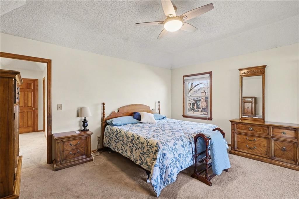 11712 Hardy Street — photo 18