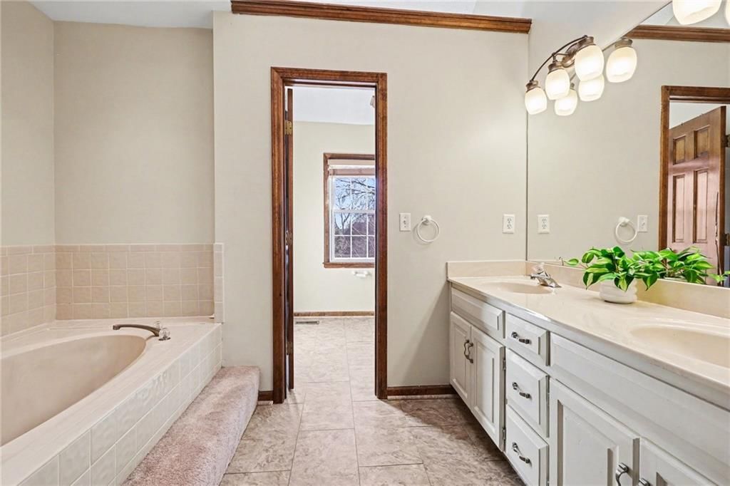 11712 Hardy Street — photo 21