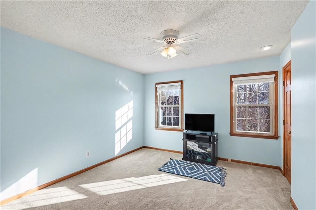 11712 Hardy Street — photo 25