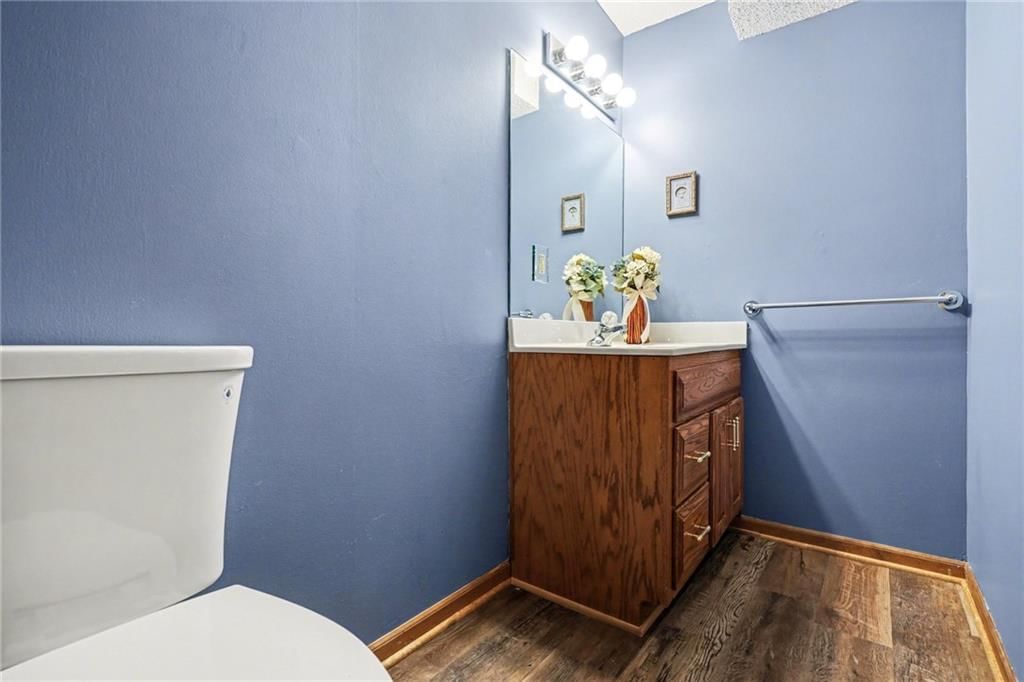 11712 Hardy Street — photo 31