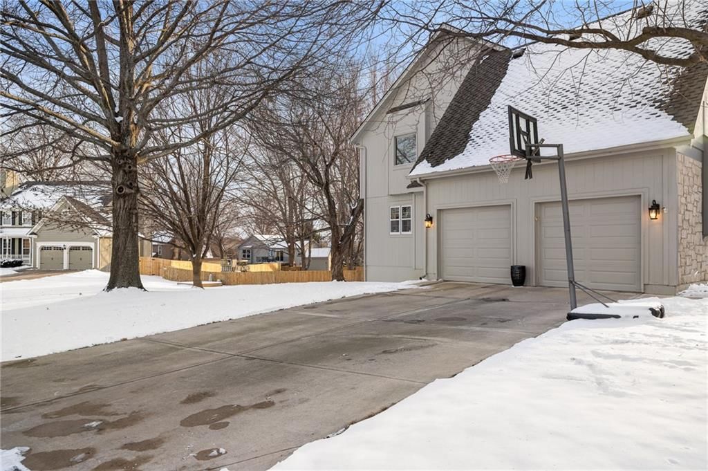 13209 S Locust Street — photo 6