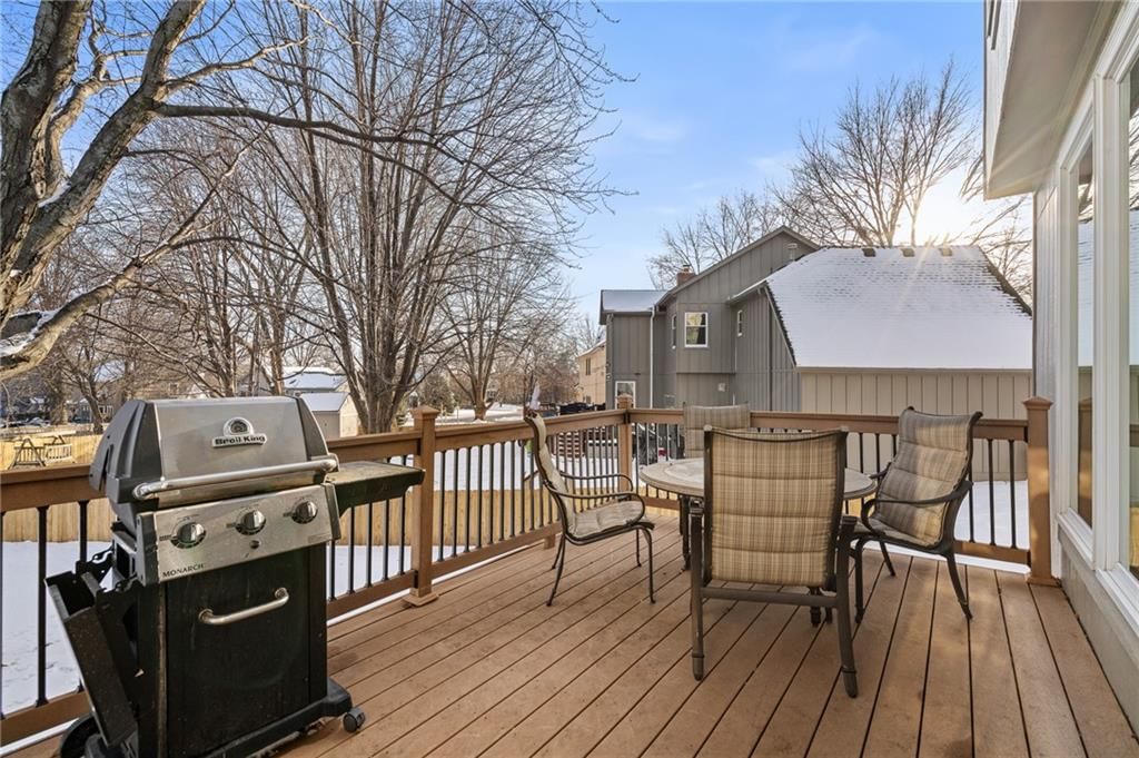 13209 S Locust Street — photo 8