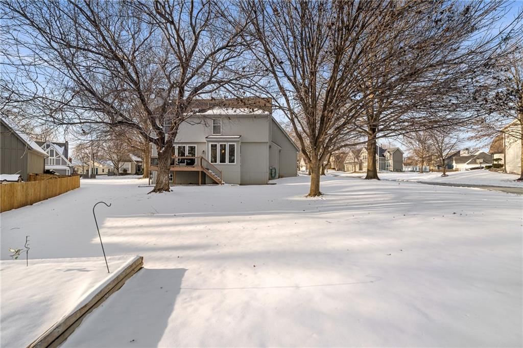 13209 S Locust Street — photo 10