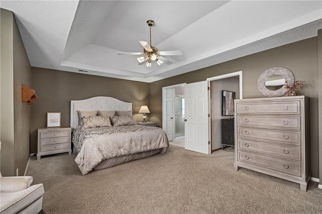 13209 S Locust Street — photo 36