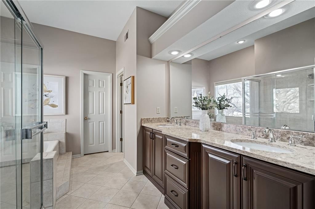 13209 S Locust Street — photo 37