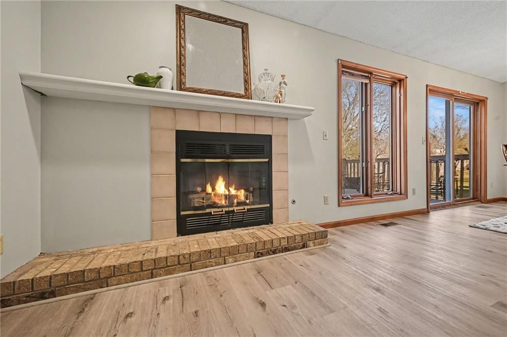 6530 N Revere Drive — photo 6