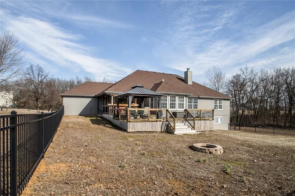 601 Hickory Hills Drive — photo 5