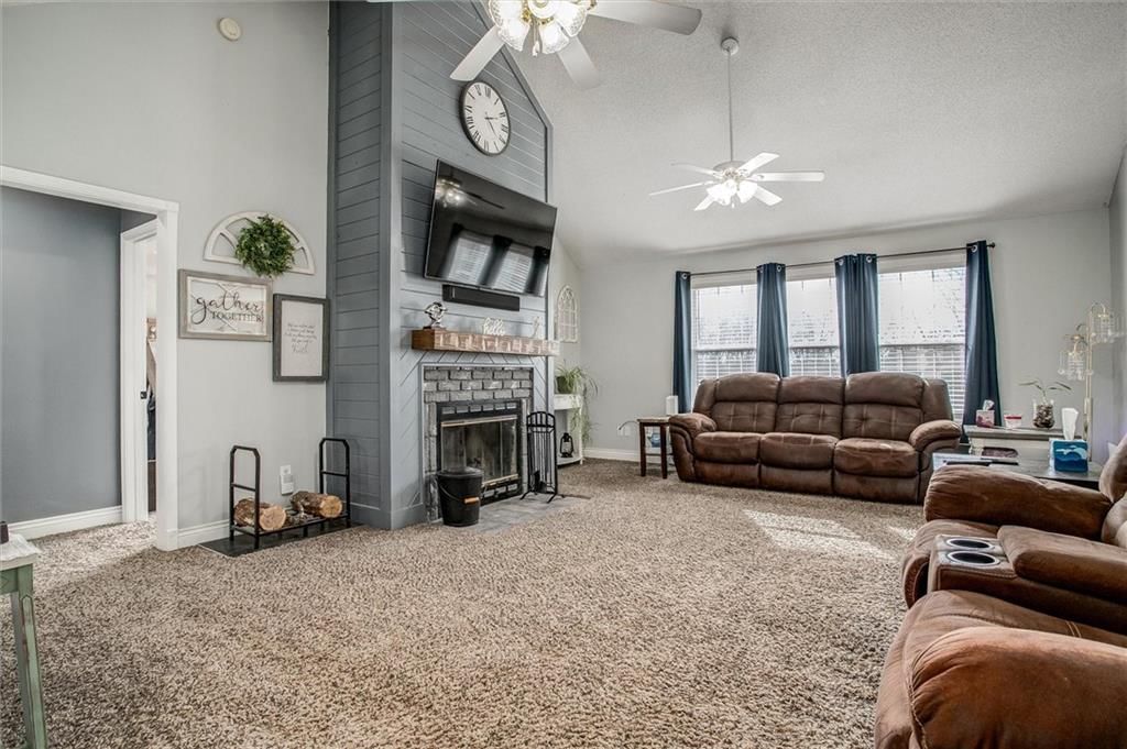 601 Hickory Hills Drive — photo 9