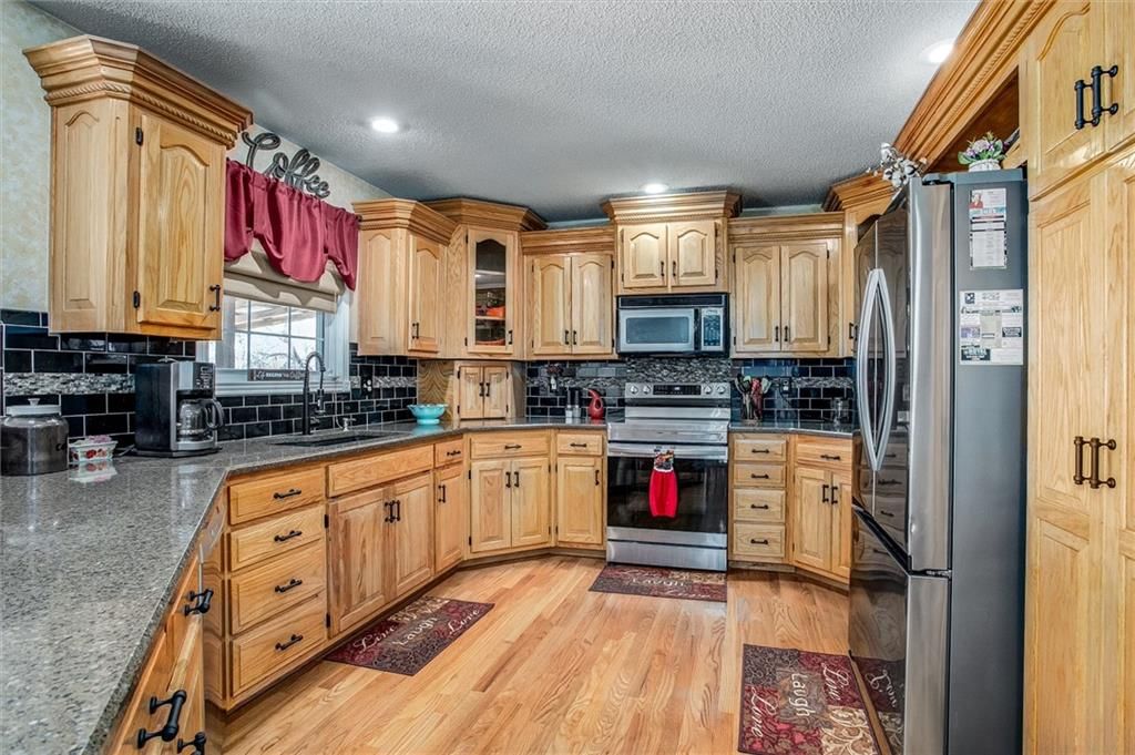 601 Hickory Hills Drive — photo 15