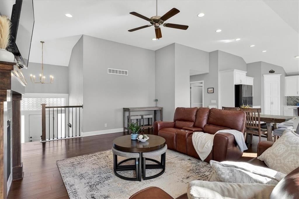 1486 N 162nd Court — photo 16