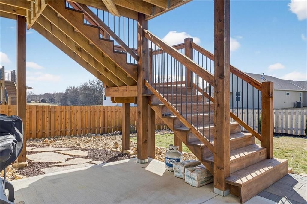 1486 N 162nd Court — photo 47