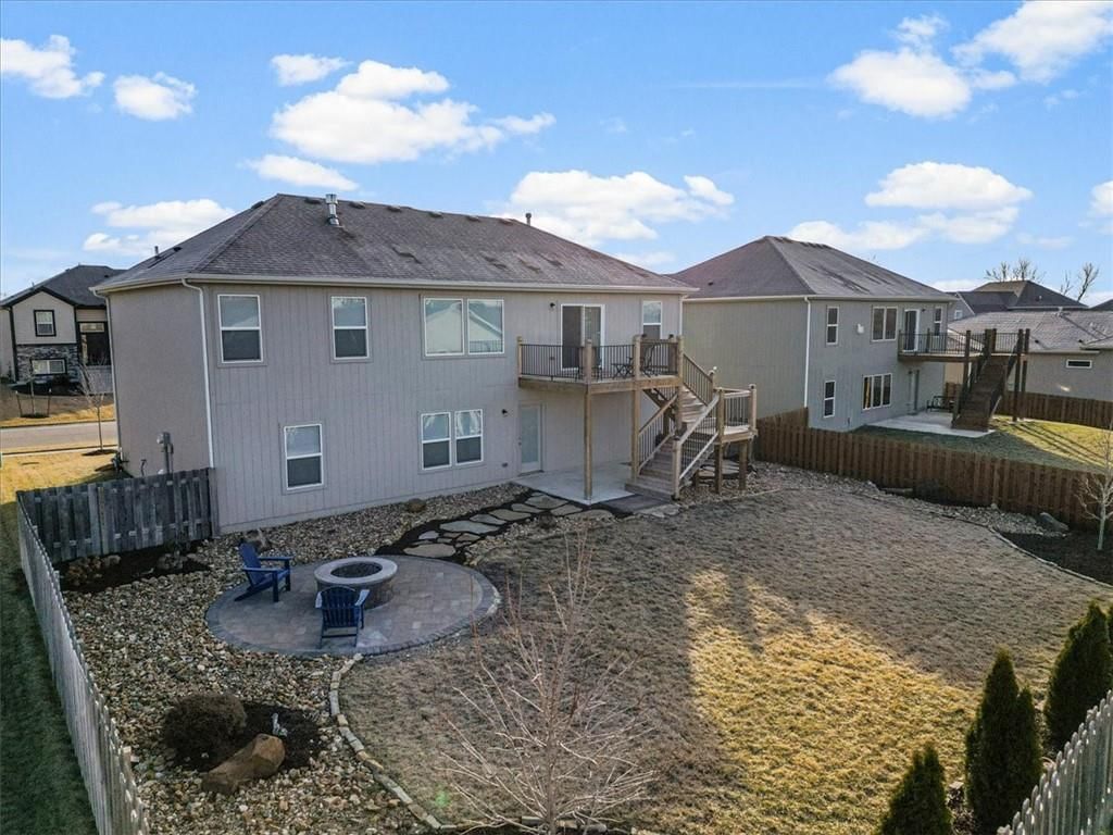 1486 N 162nd Court — photo 76