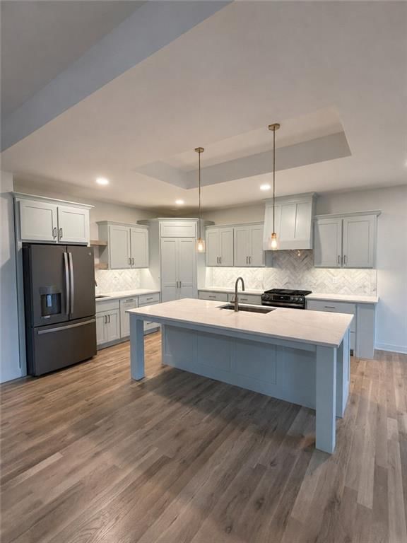 2716 Stone Creek Avenue — photo 5