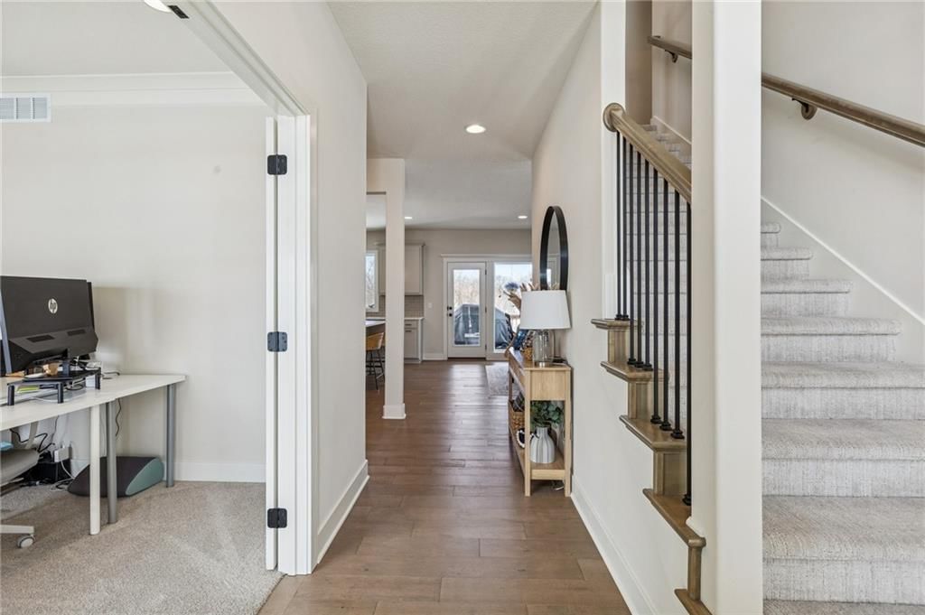 9018 N Denver Avenue — photo 33