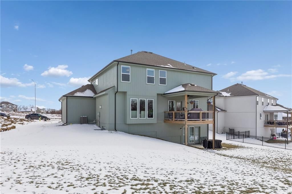 9018 N Denver Avenue — photo 37