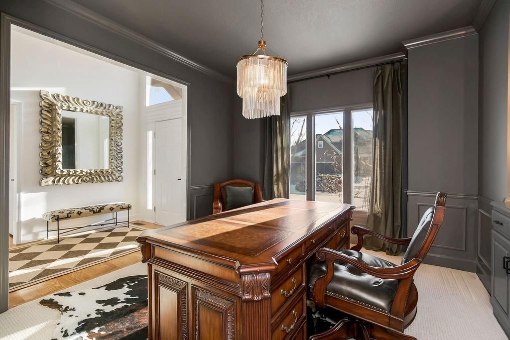 521 SE Asheville Drive — photo 4