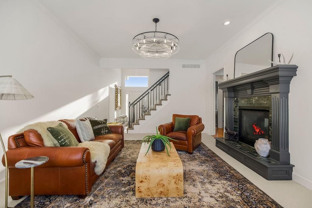 521 SE Asheville Drive — photo 7