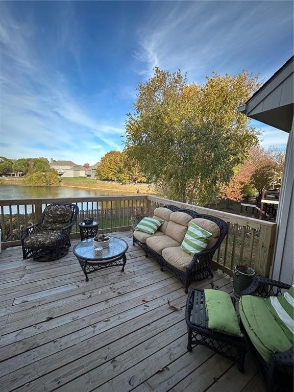 521 SE Asheville Drive — photo 35