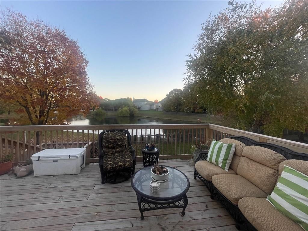 521 SE Asheville Drive — photo 38