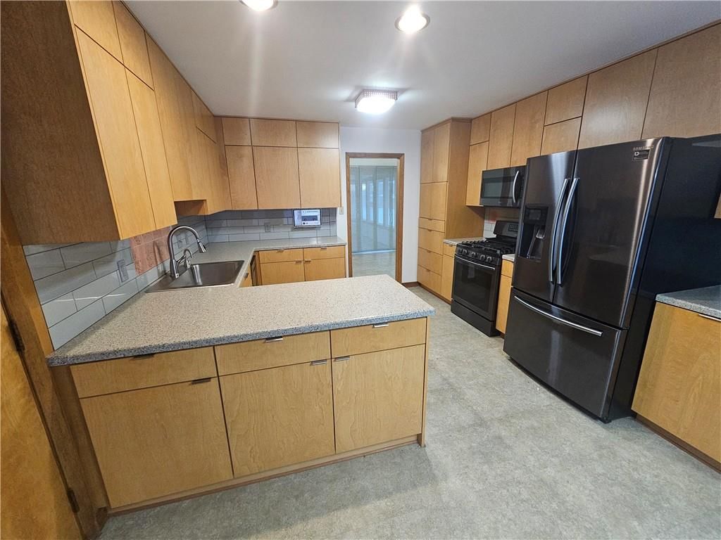 1107 S 2nd Street — photo 15