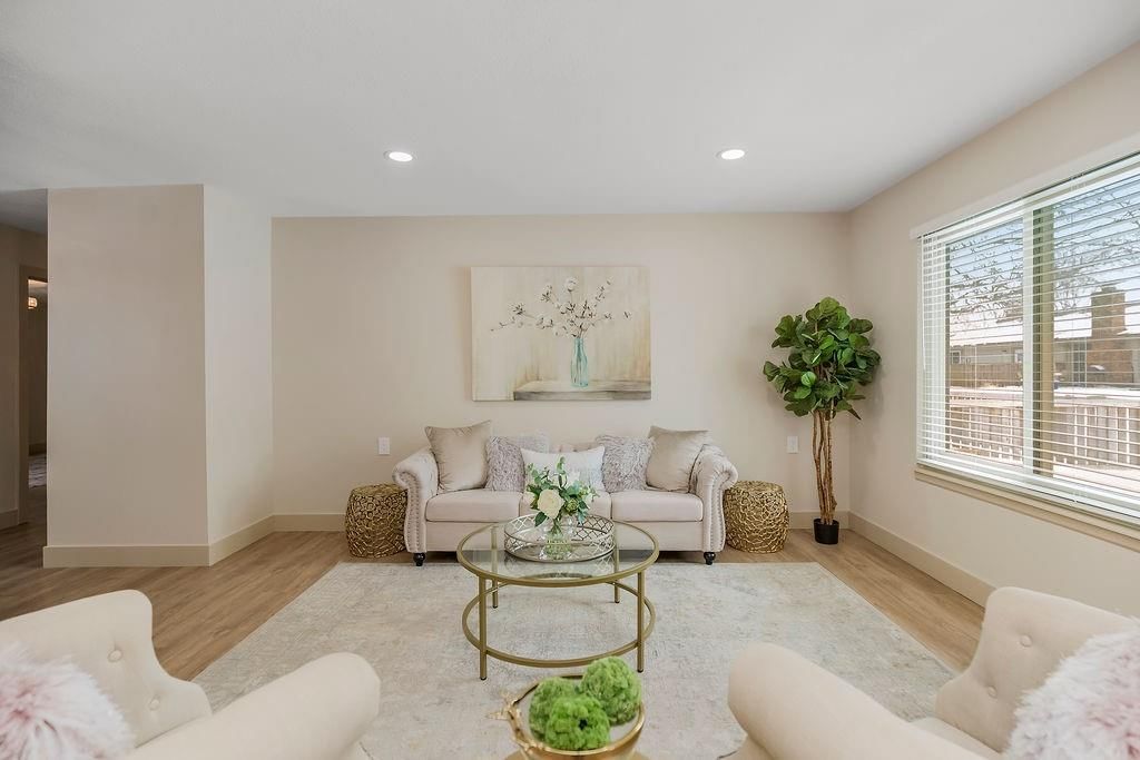 1323 W Johns Boulevard — photo 4