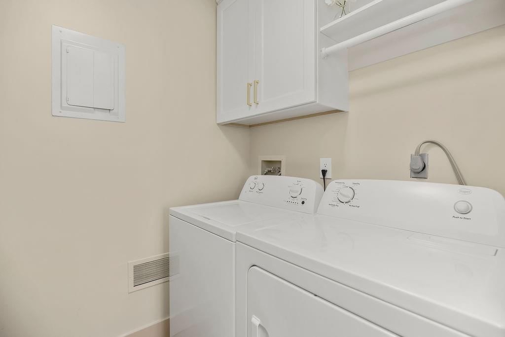 1323 W Johns Boulevard — photo 24