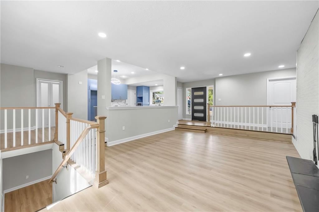 7019 W 69th Terrace — photo 14