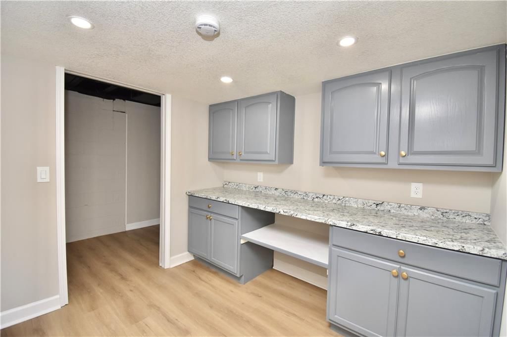 7019 W 69th Terrace — photo 48
