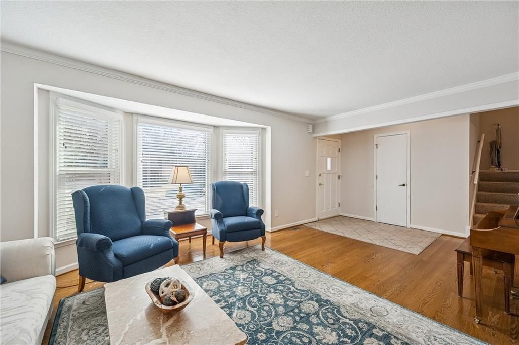 15918 W 136th Terrace — photo 6