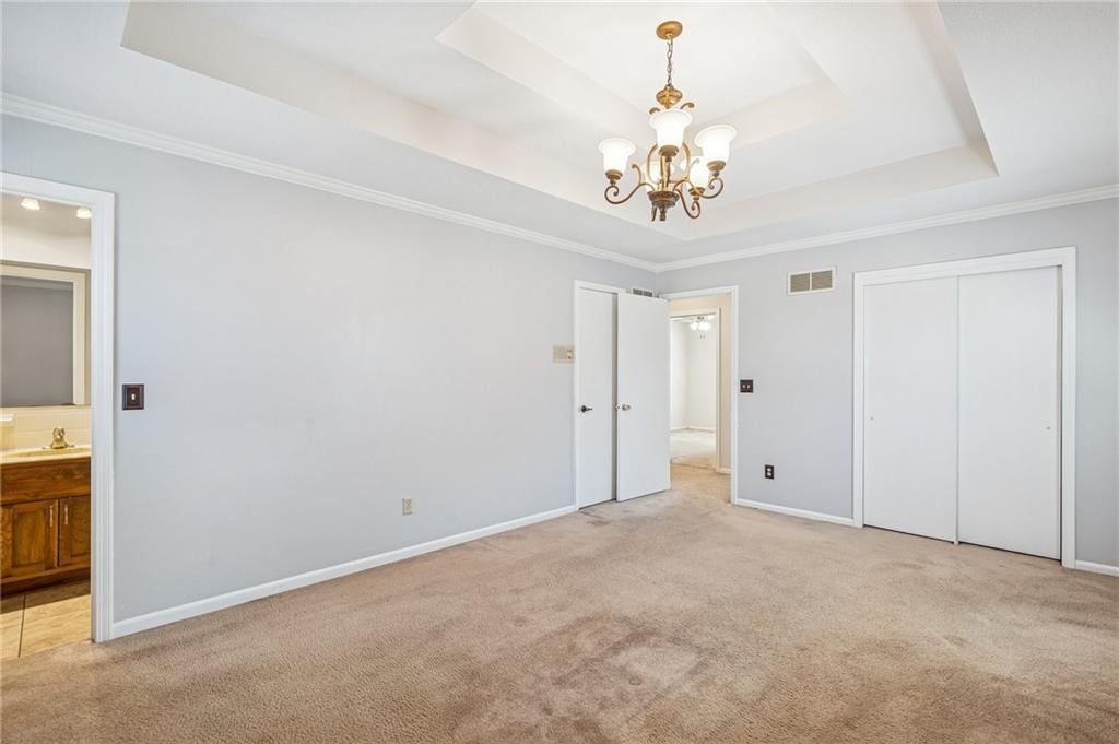 15918 W 136th Terrace — photo 19