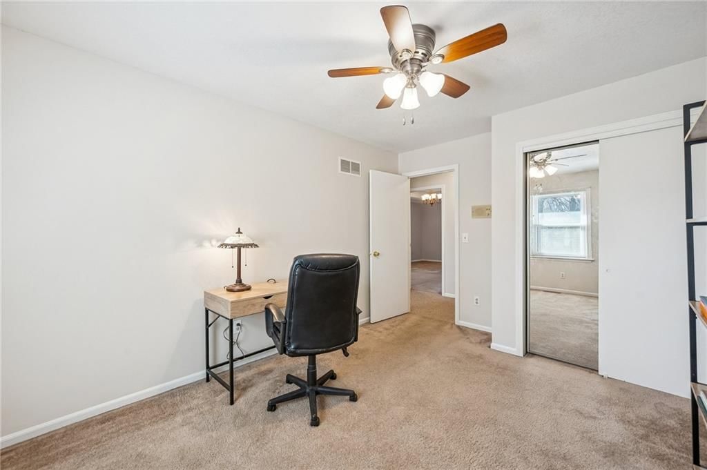 15918 W 136th Terrace — photo 24