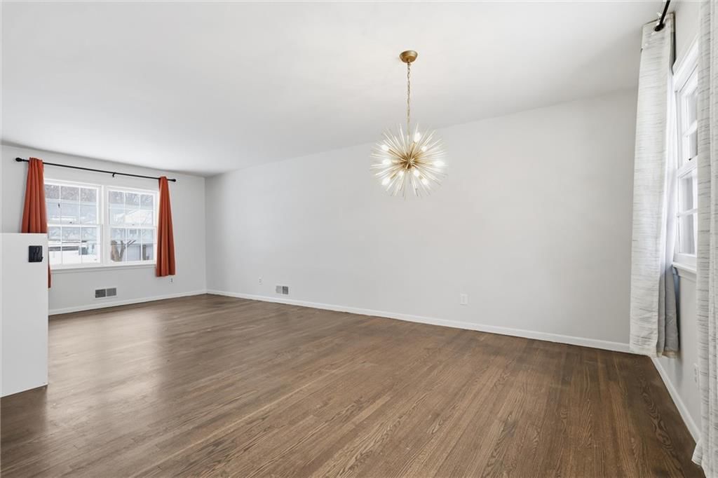 6518 Larsen Lane — photo 4