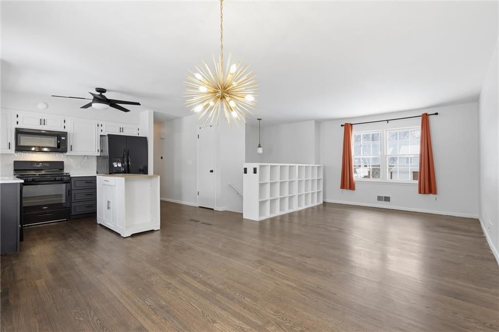 6518 Larsen Lane — photo 7