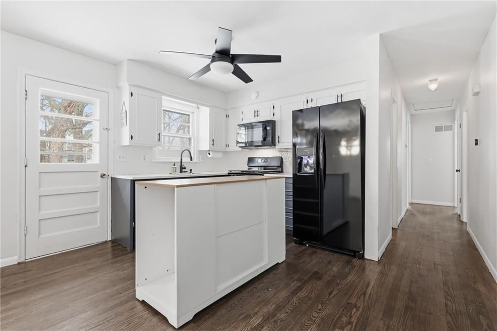 6518 Larsen Lane — photo 10
