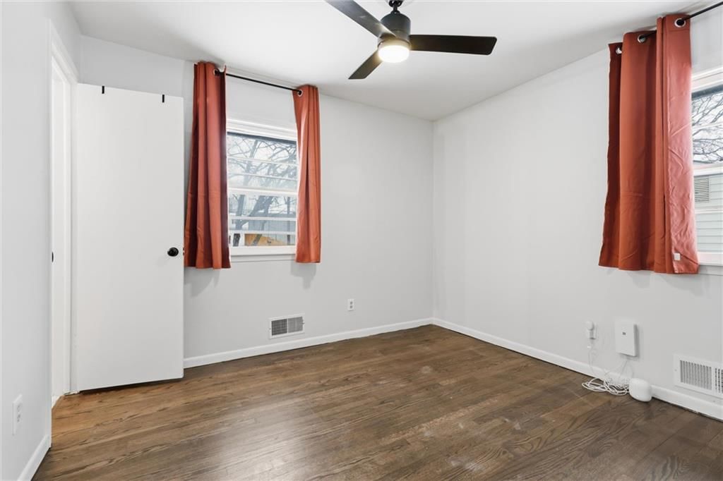 6518 Larsen Lane — photo 15