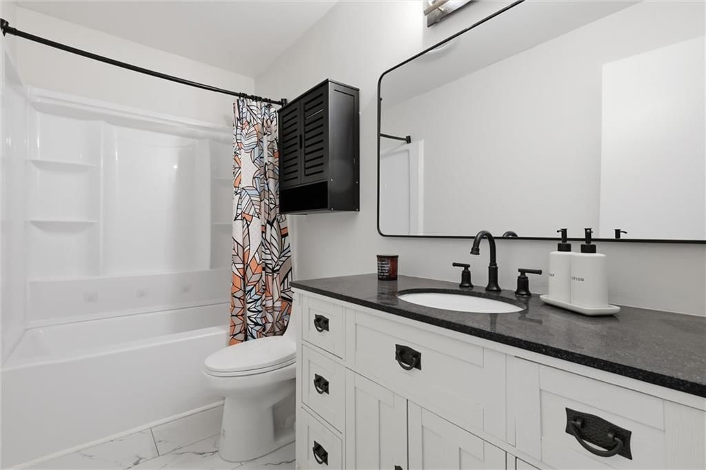 6518 Larsen Lane — photo 21